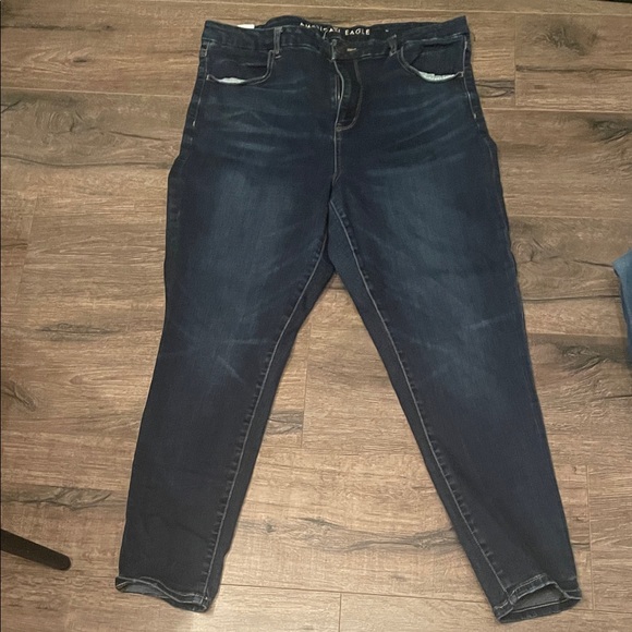 American Eagle Outfitters Women's Skinny Jeans - Dark and Medium Blue Bundle 2 - Picture 3 of 8